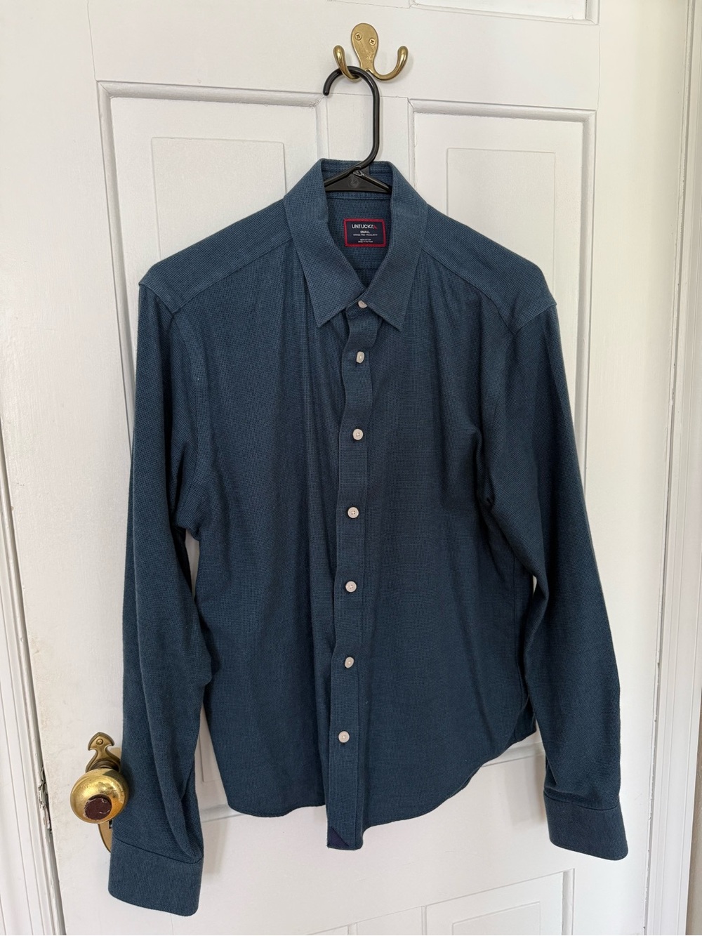 UNTUCKit Men's Dark Blue Long-Sleeve Button-Down Shirt